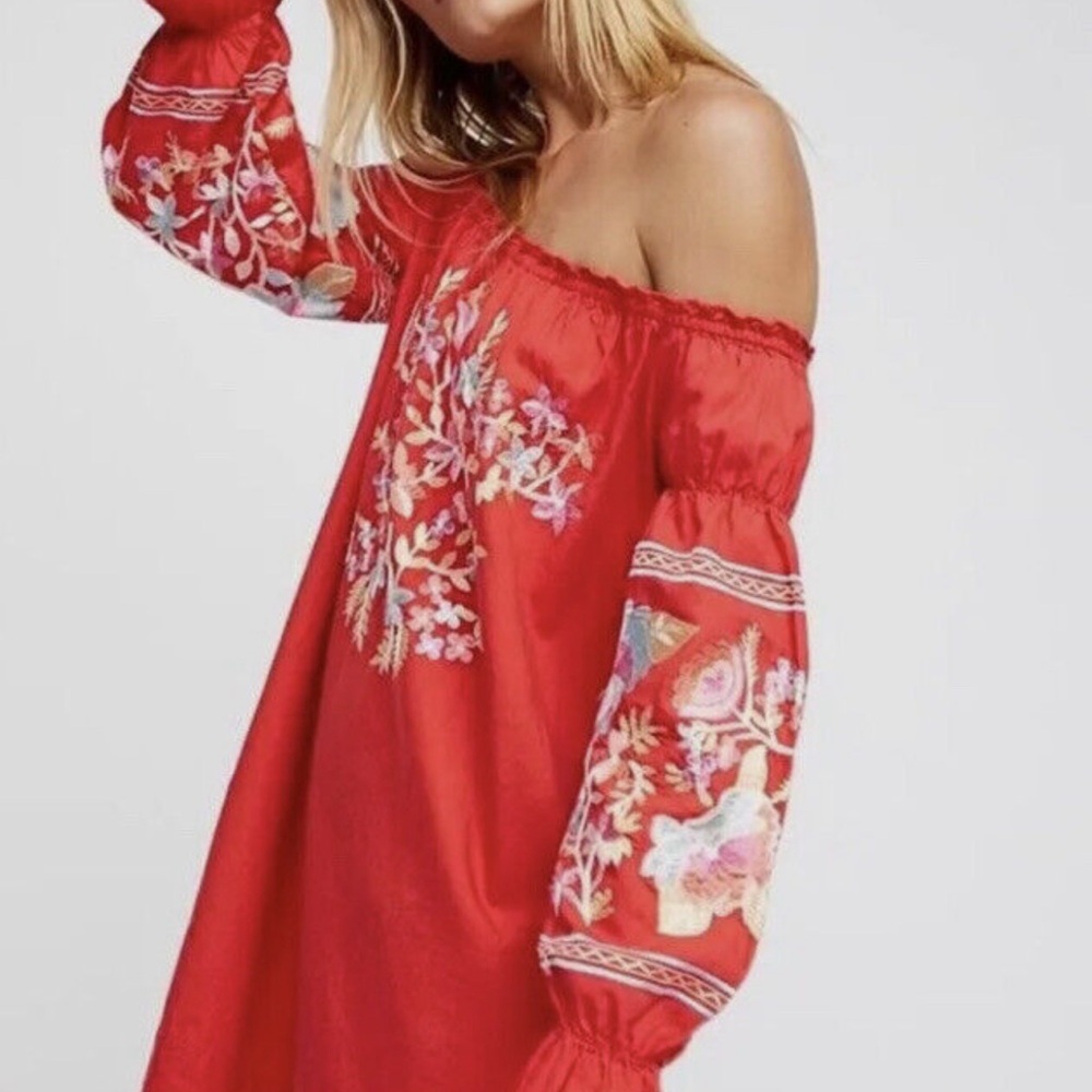 FREE PEOPLE Women's Red Elastic Scoop Neck L/S Floral Details Mini Dress Size SP